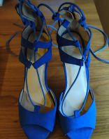 Escarpins, sandales en cuire bleu roi, taille 38