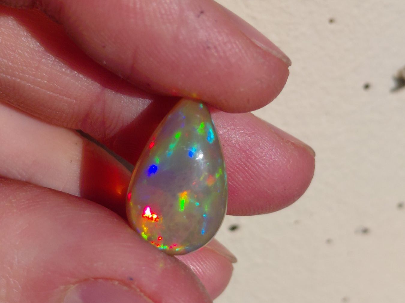 Pietre preziose: Sublime Welo Opal Top Cutting – Usato da Bévilard venduto da Yougems 2