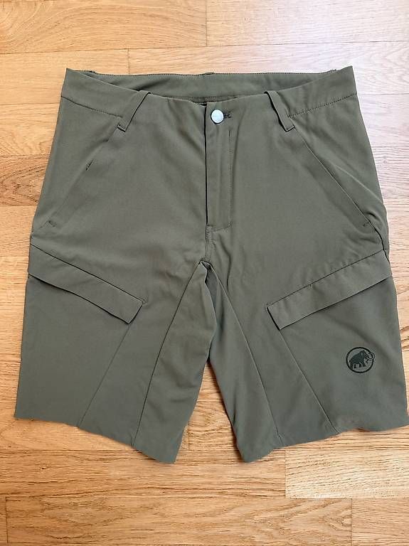Mammut Pantaloni: Wanderhose Mammut, kurz, Herren, Gr. 30 – Usato da Zürich venduto da ussady
