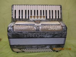 Akkordeon Accordiola Camerano