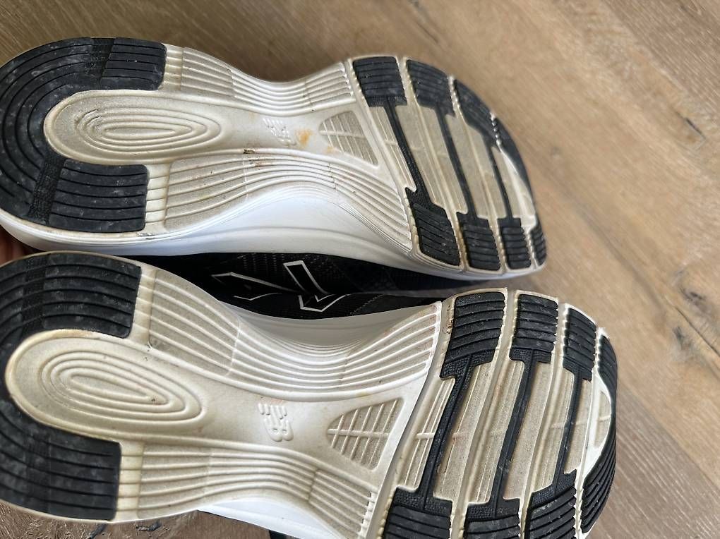 Chaussures hommes: New Balance Turnschuhe – D'occasion à Uster par pferber 3