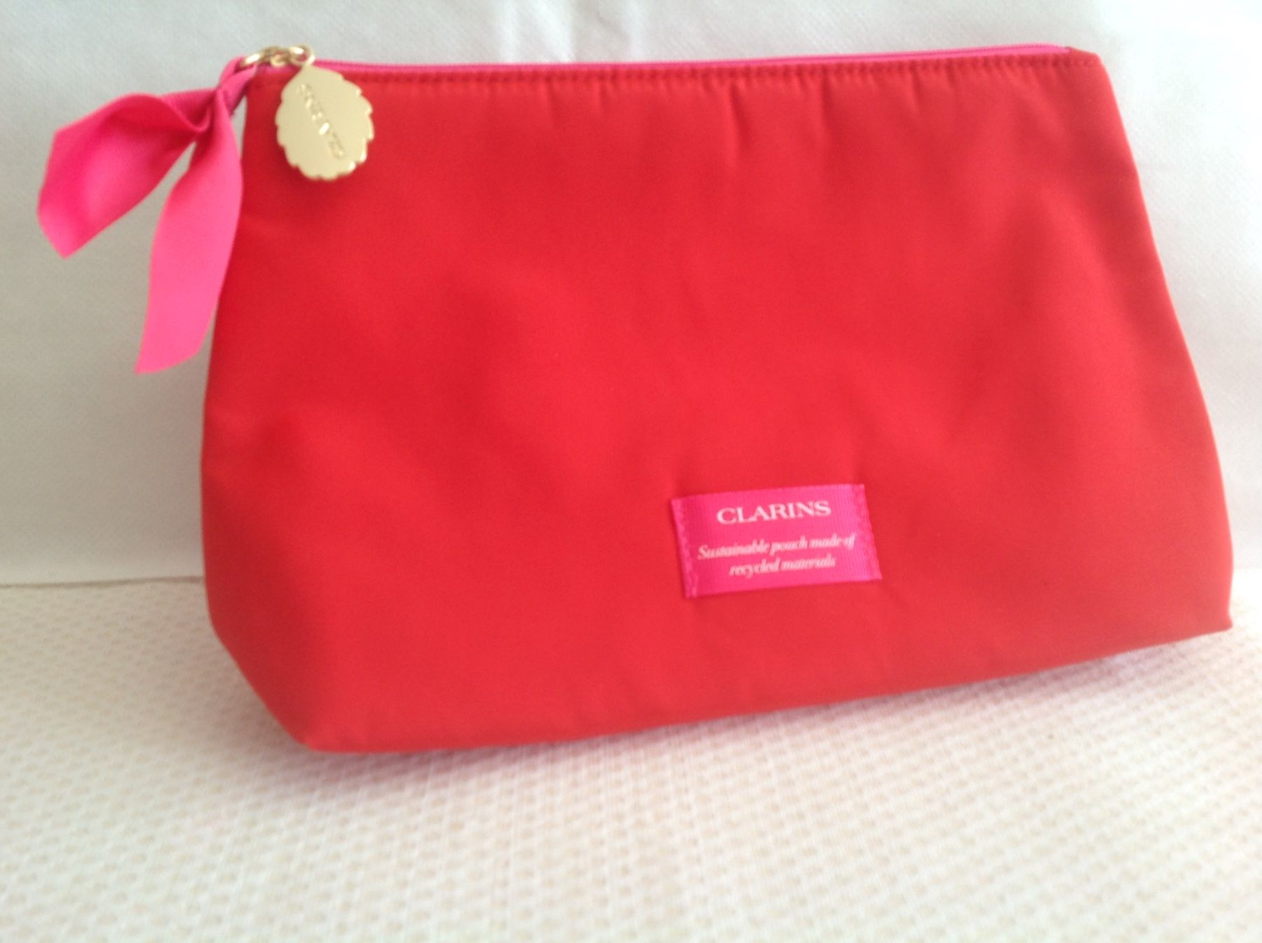 Clarins Custodie per cosmetici: Clarins - trousse à maquillage – Usato da Sion venduto da accroshoes
