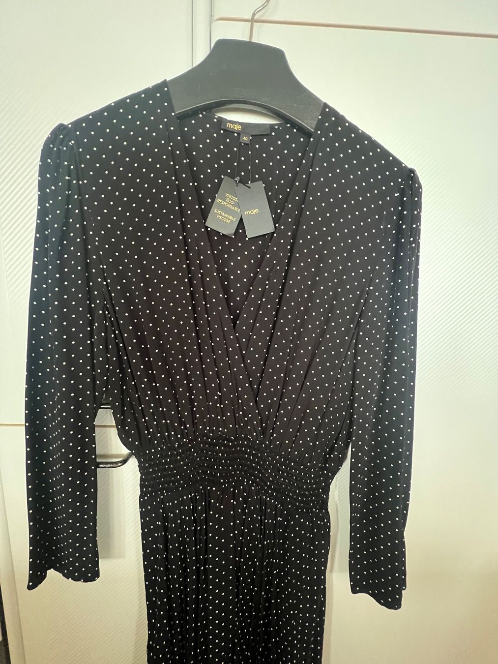Maje Vestiti: Flash : Magnifique robe Maje neuve taille 38 – Nuovo e nell'imballaggio originale da Lugnorre venduto da jul_lnh6 2