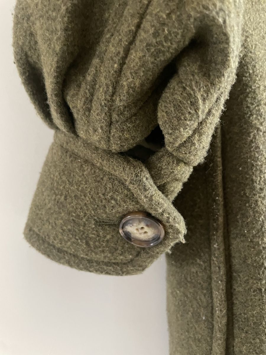 Victoria Beckham Cappotti: Victoria Beckham khaki wool coat – Usato da Yverdon-les-Bains venduto da pen_bbz8 4