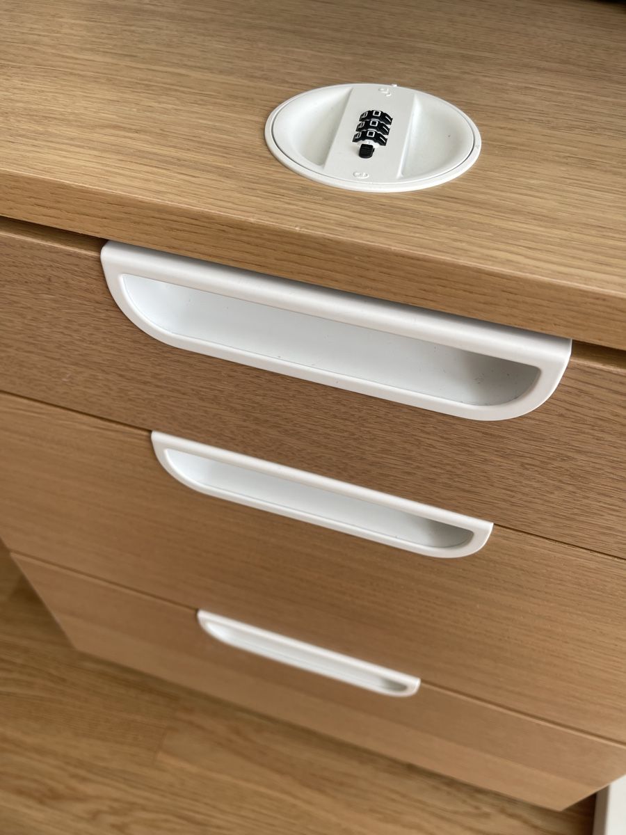 Ikea Korpus: Schöner Büro-Korpus von Ikea – Gebraucht aus Küssnacht am Rigi von TheMarket55 3