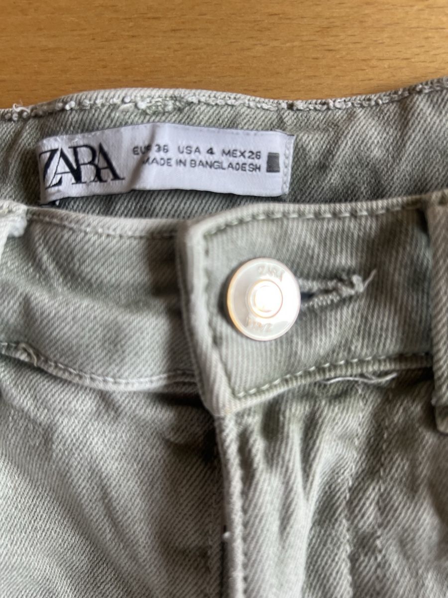 Zara Jeans: Zara Jeans Size 4, Light Green – Gebraucht aus Altstätten SG von Melval22 1