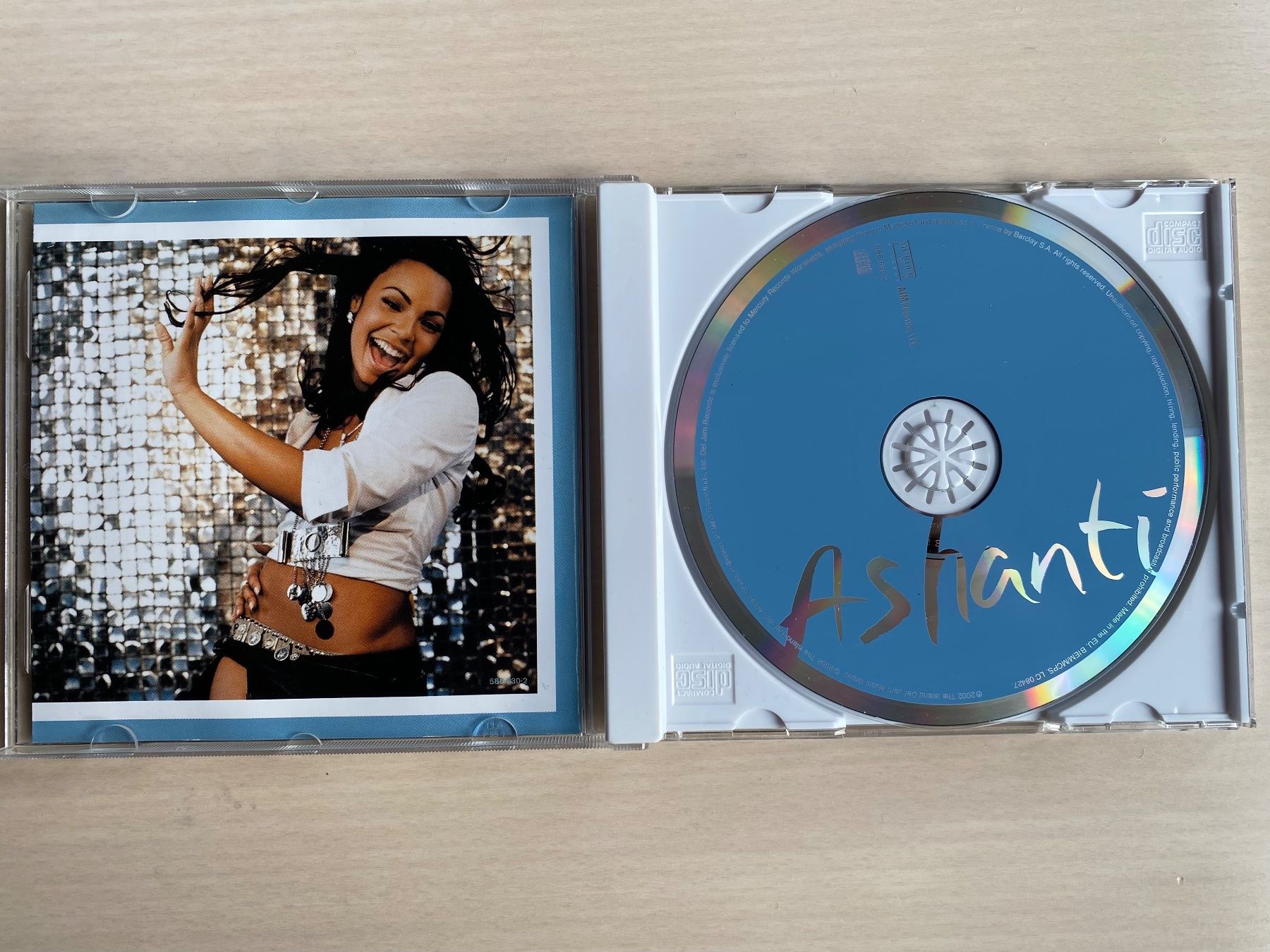 CDs: Ashanti  CD Album 2002 – Gebraucht aus Oberried Brienz von  2