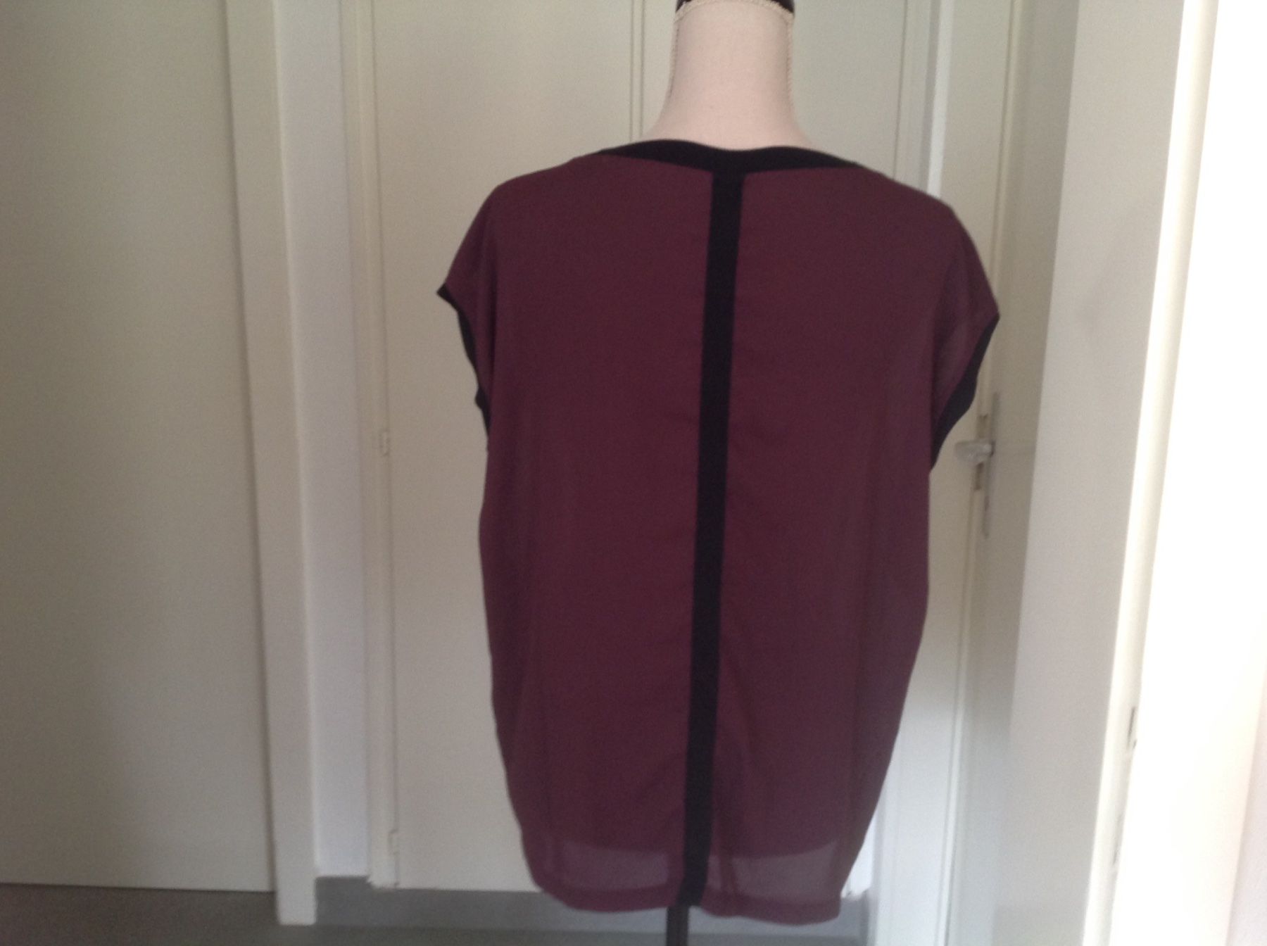 Desigual Top: Desigual - Top - S – Usato da Sion venduto da accroshoes 2