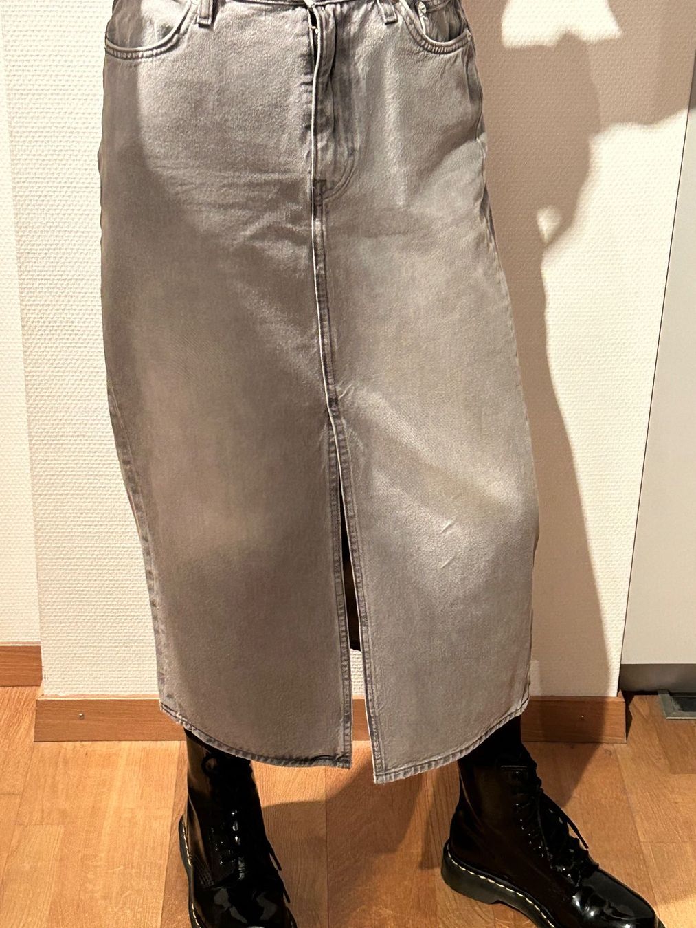 Arket Gonne: Arket Jeans Midi  Skirt.  Gr.36 – Usato da Feuerthalen venduto da Anna_Swift 3