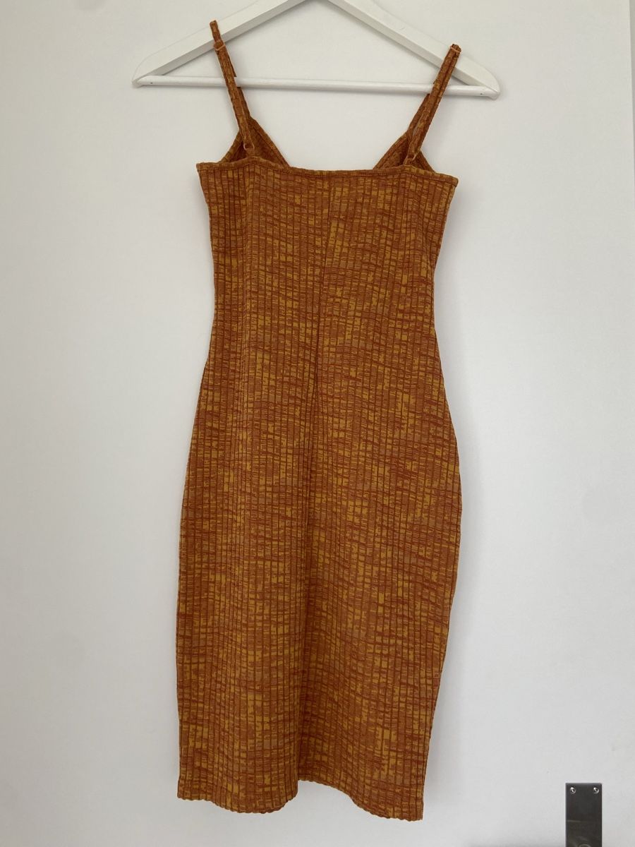 H&M Robes: Sommerkleid orange – Neuf (Voir description) à Thun par moa_jkc7 2