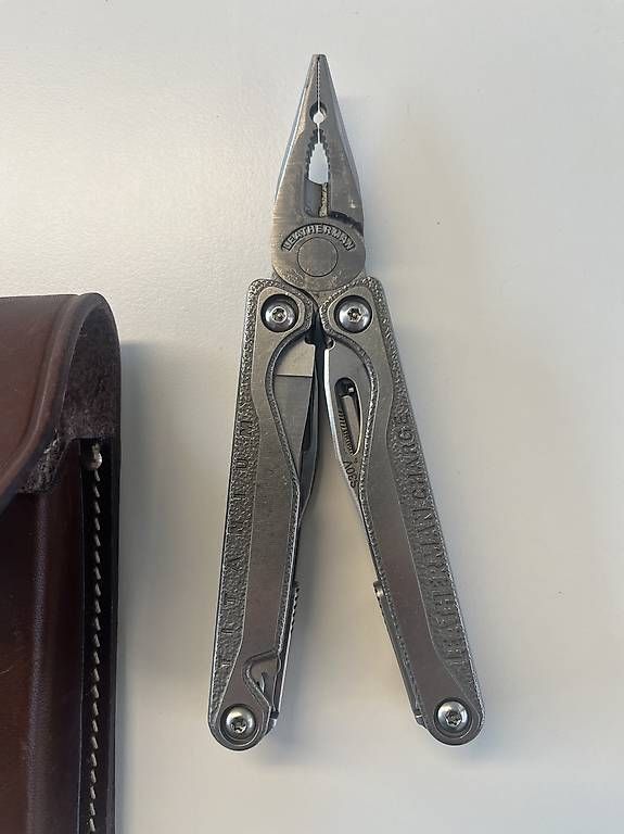 Alle Werkzeuge: Leatherman Charge Titanium – Gebraucht aus Winterthur von Sjo_van_Roo 1