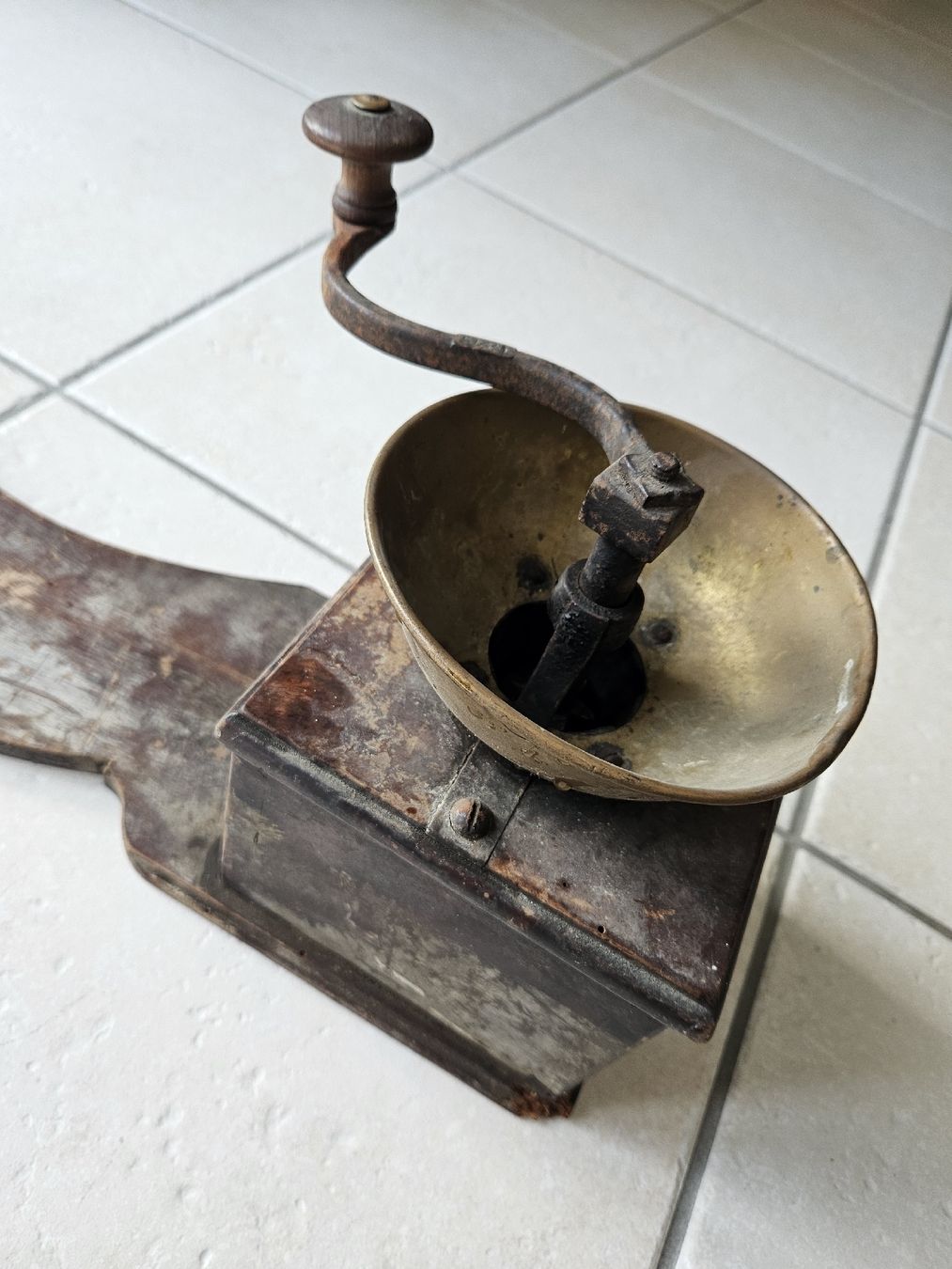 Elettrodomestici da cucina: Kaffeemühle antik – Usato da Haslen GL venduto da Sandra40 3