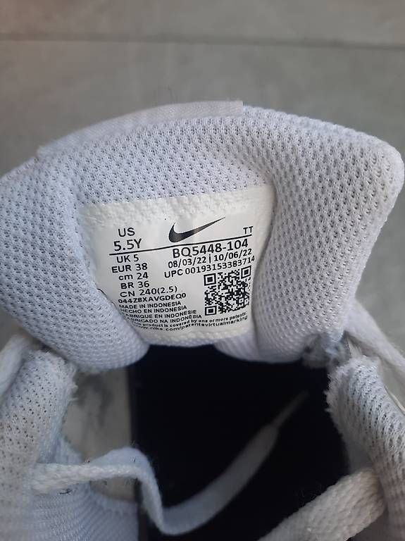 Scarpe da donna: NIKE Freizeitschuh Gr. 38 – Usato da Langenthal venduto da Swissrunner 2