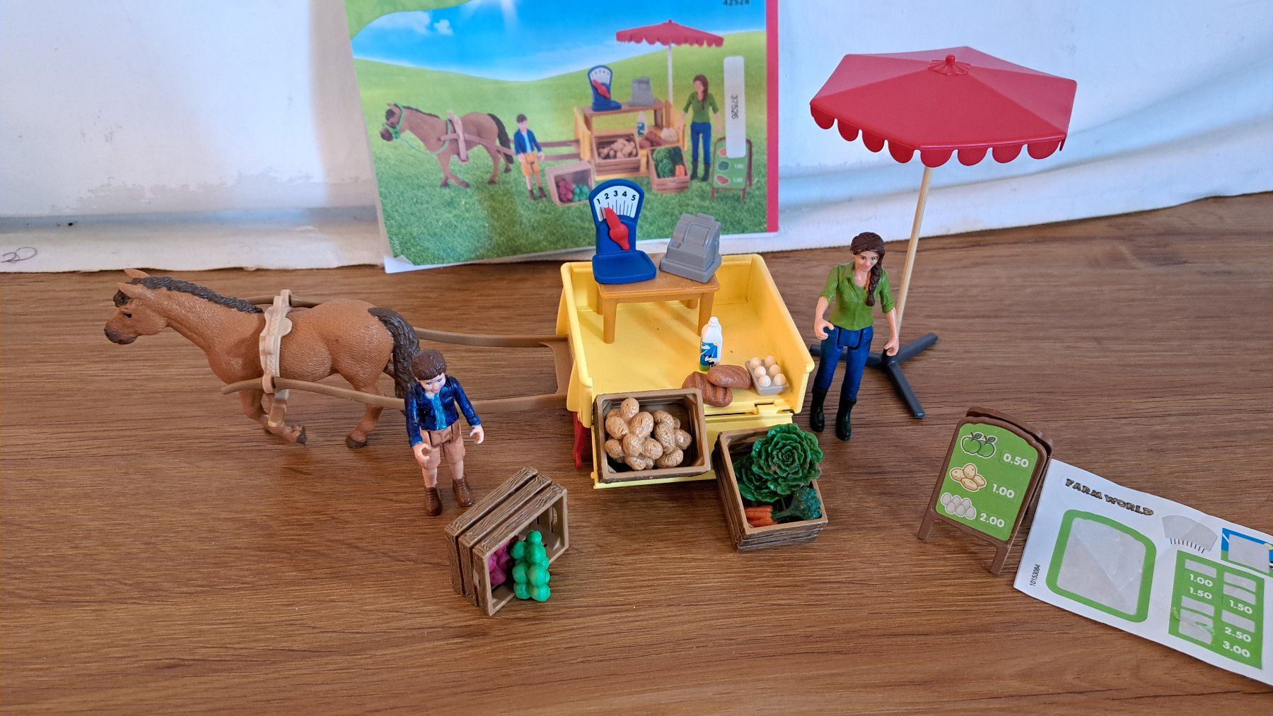 Schleich Giocattoli: SCHLEICH 42528 Mobiler Farm Stand – Usato da Romanshorn venduto da H_meyer