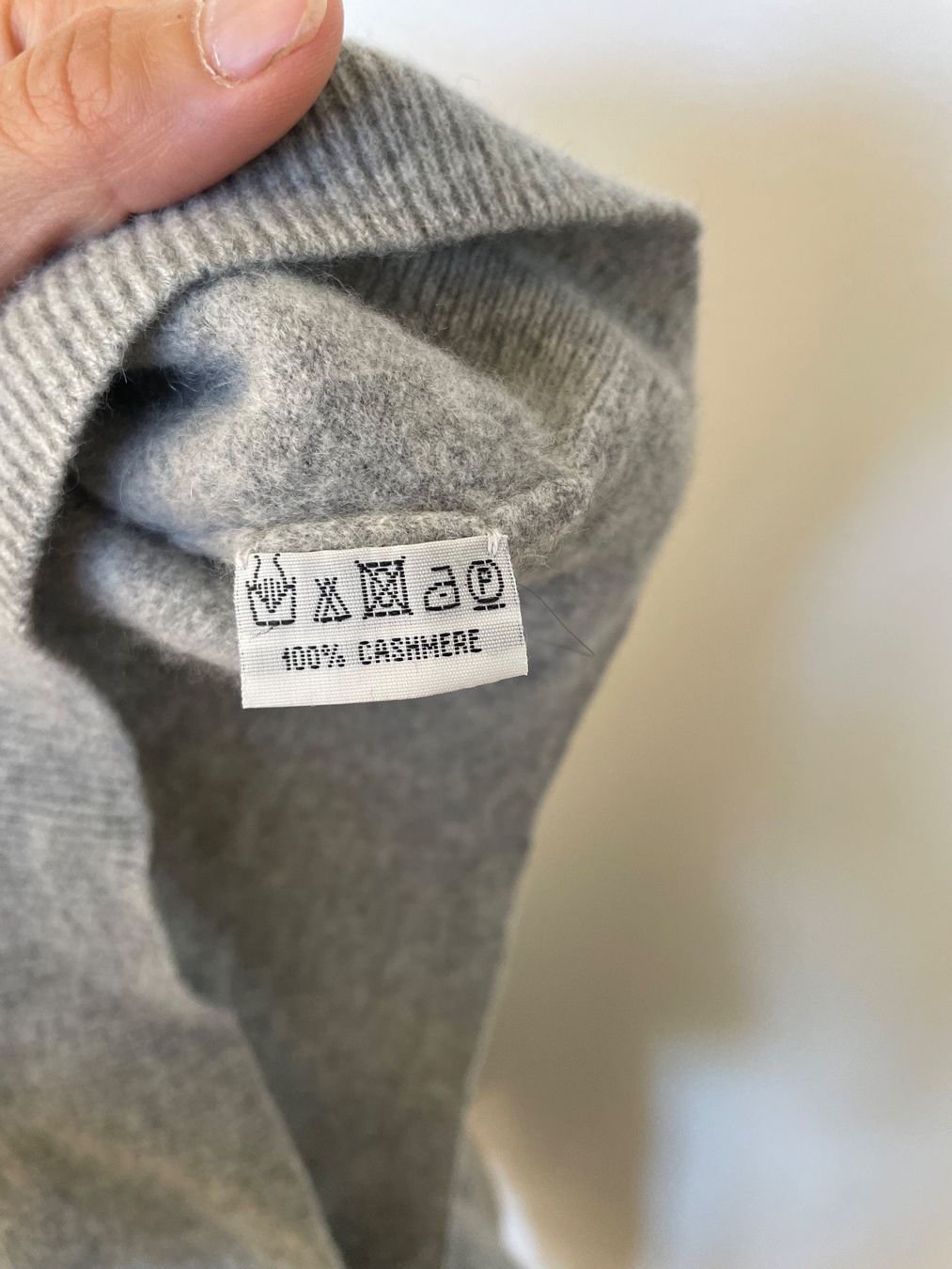 Maglioni & Felpe: Cashmere Rollkragenpullover - verdichtet -> Siehe Masse – Difettoso da Neukirch an der Thur venduto da bee88 2