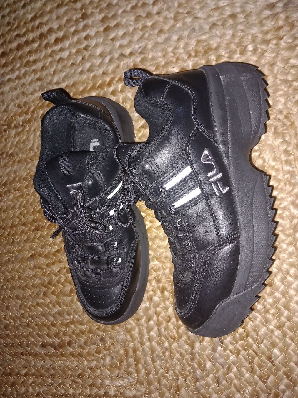 Fila Herrenschuhe: FILA Sneakers Gr. 38, wie neu – Neu (gemäss Beschreibung) aus Wanzwil von lonelybeachhouse