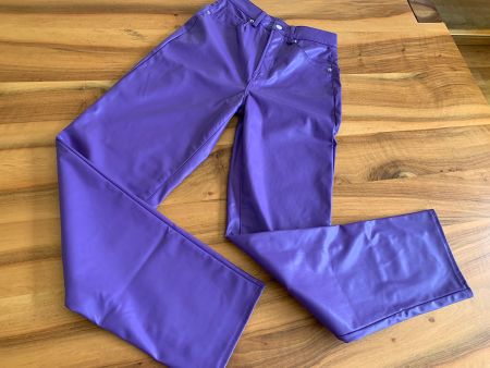 DIVIDED H&M violette Kunstlederhose Grösse 32 wie NEU