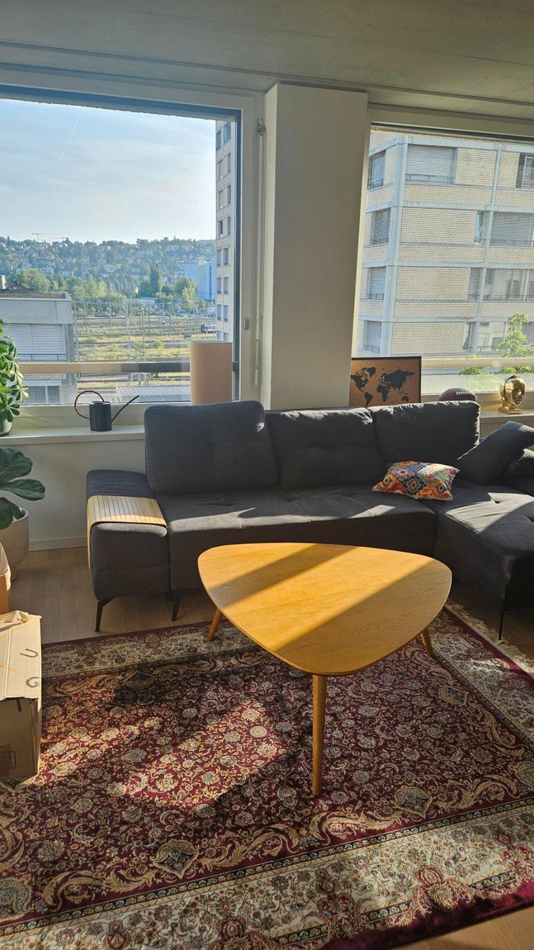 Sofas: Ecksofa /Bettsofa dunkelgrau mit Ottomane – D'occasion à Zürich par oCENKo