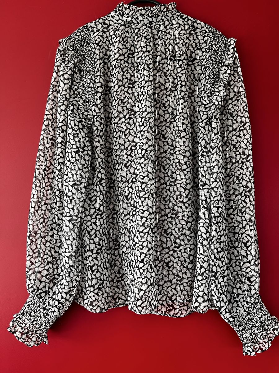 Mango Camicette: Blouse Mango noire et blanche taille M – Usato da Romont FR venduto da cat_j6ww 1