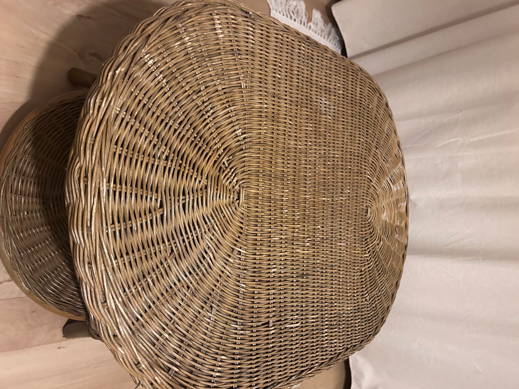 Tavoli: Rattantisch / Couchtisch mit Ablage  gepflegt – Usato da Haldenstein venduto da gab_wpv7 2