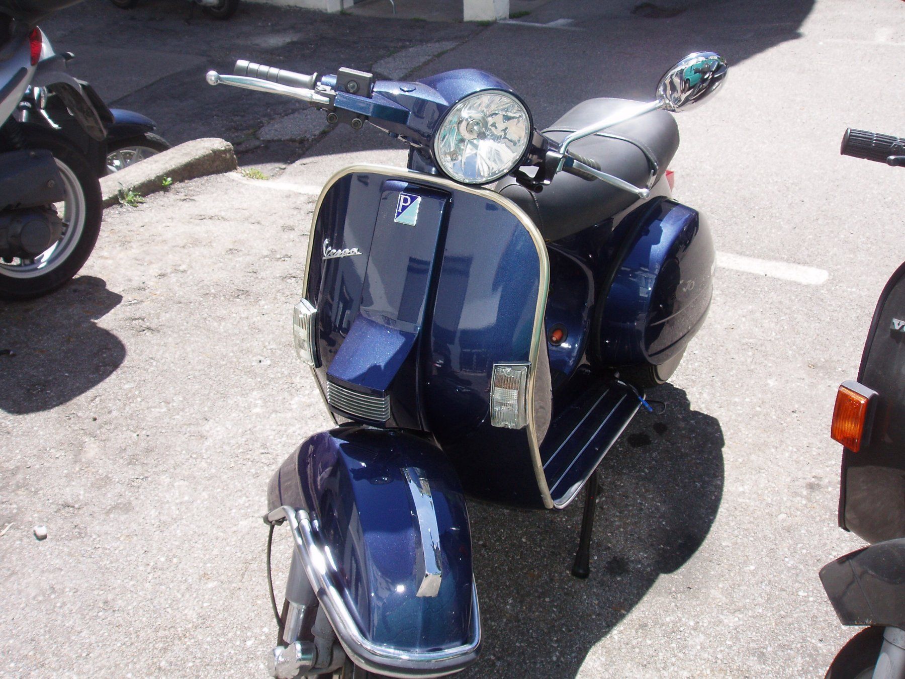 Vespa Scooters: Vespa 125 PX – Gebraucht aus Lugano von erm_9ydz 1