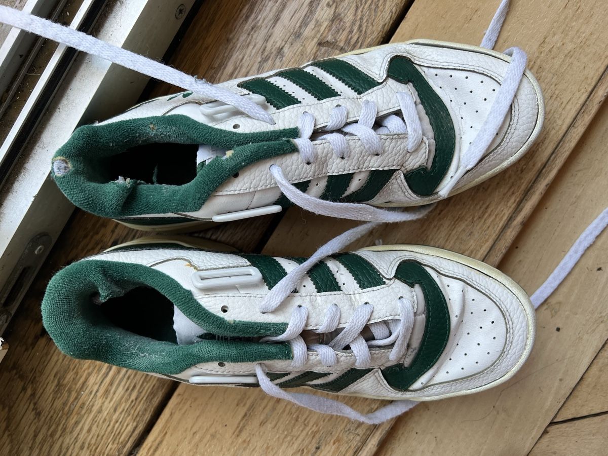 Adidas Scarpe da uomo: Adidas Sneaker weiss Grösse 40 – Usato da Luzern venduto da Woodbee44