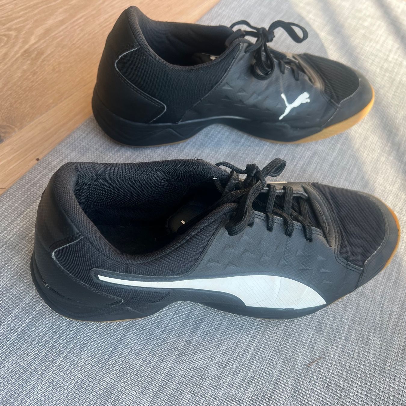 Puma Scarpe da uomo: Puma Hallenturnschuh Gr. 42,5 – Usato da Böckten venduto da Yvonne70 6