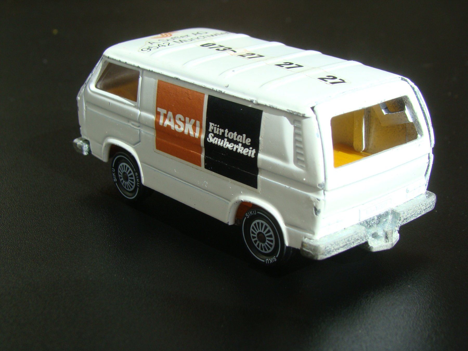 Siku Modellini d'auto: Siku VW Transporter Taski Sutter Münchwilen selten – Usato da Walzenhausen venduto da Vanquish711 5