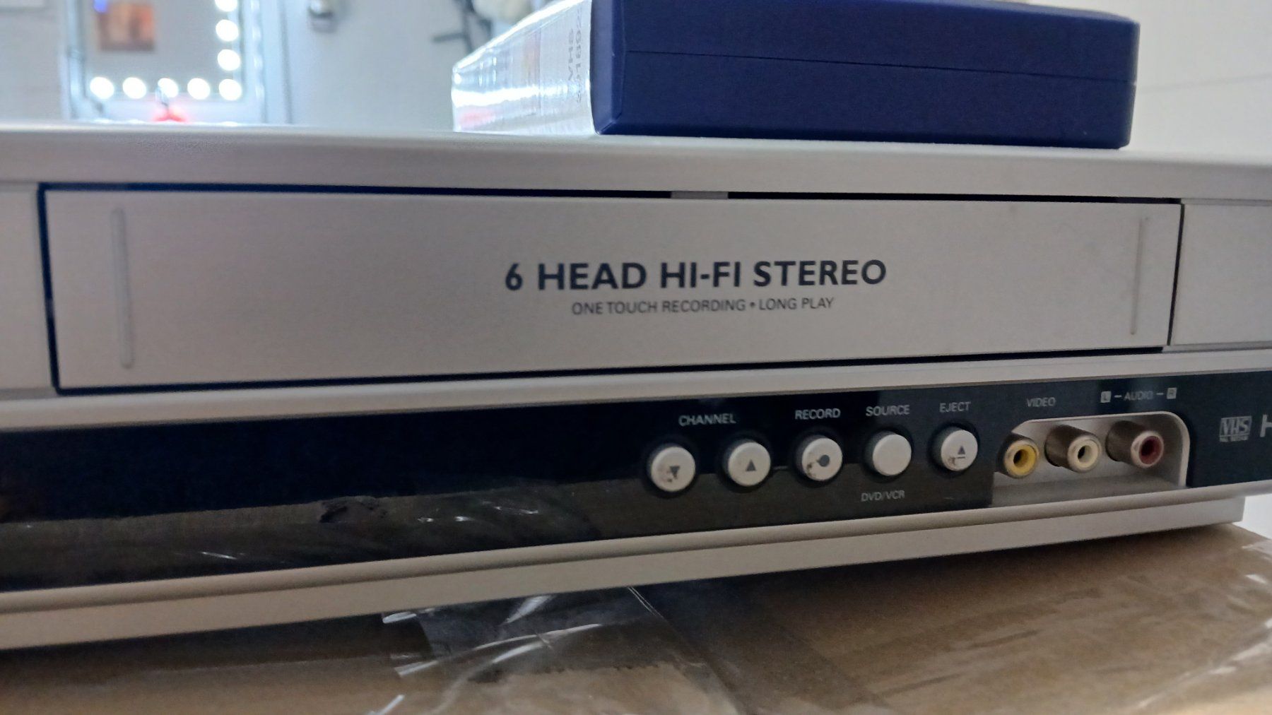 Philips Lettore multimediale & Streamer: Lecteur DVD/VHS Philips DVP3350V – Usato da Condémines (Nendaz venduto da Dr.Sub 2