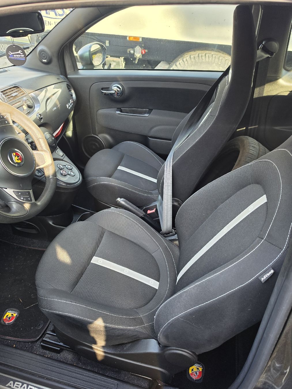 Abarth Autos: Fiat Abarth 500 – D'occasion à wittenbach par zare2000 8
