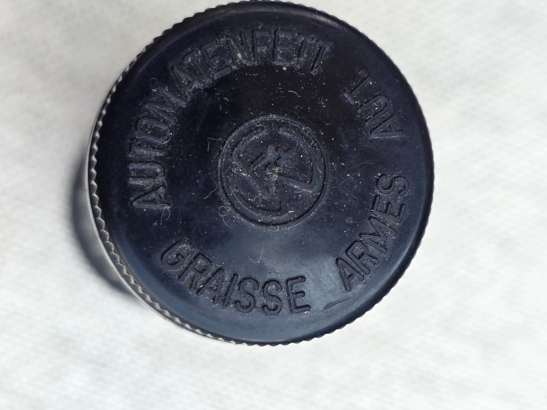 Schweizer Armee Borse: CH Armee Ledertasche mit Putzzeug – Usato da Obermumpf venduto da oiskypoisky 4