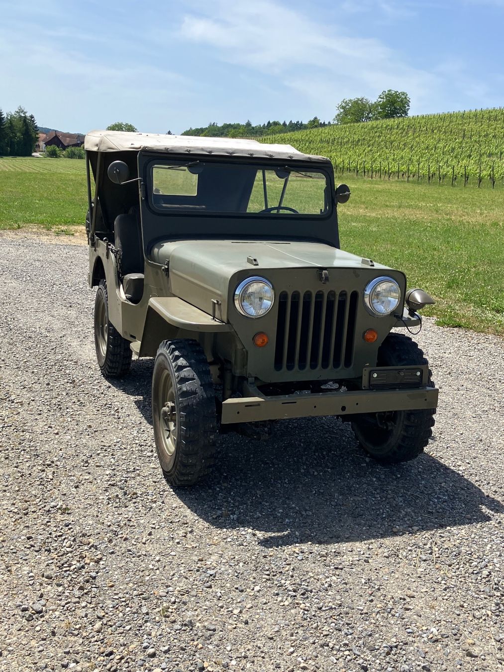 Kaiser Autos: Willys Kaiser Jeep mit nur 12000km – Gebraucht aus Warth von g60schildi