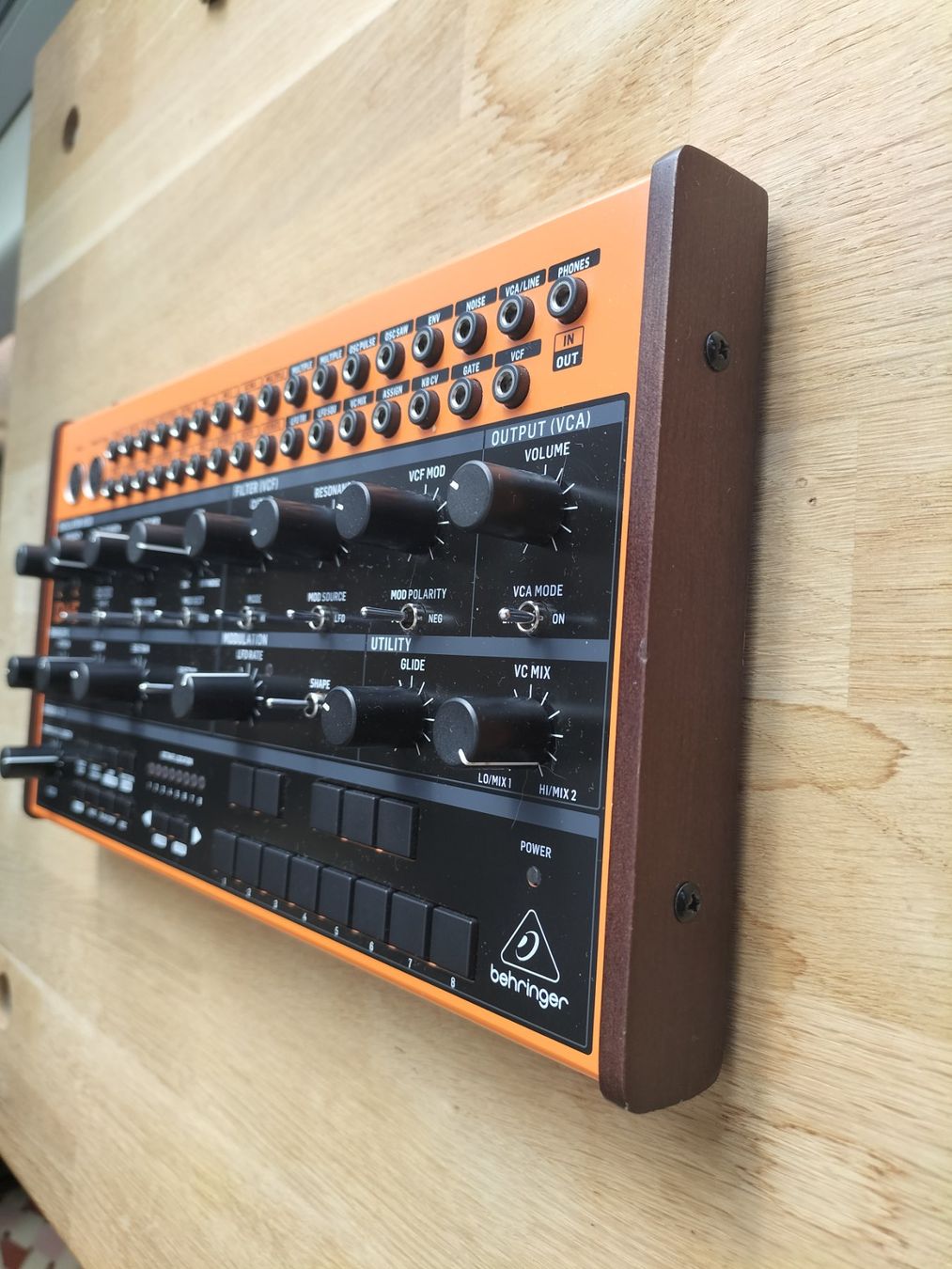 Behringer Strumenti musicali: Behringer Crave Analog Synthesizer gebraucht – Usato da Olten venduto da LarryRampage 4