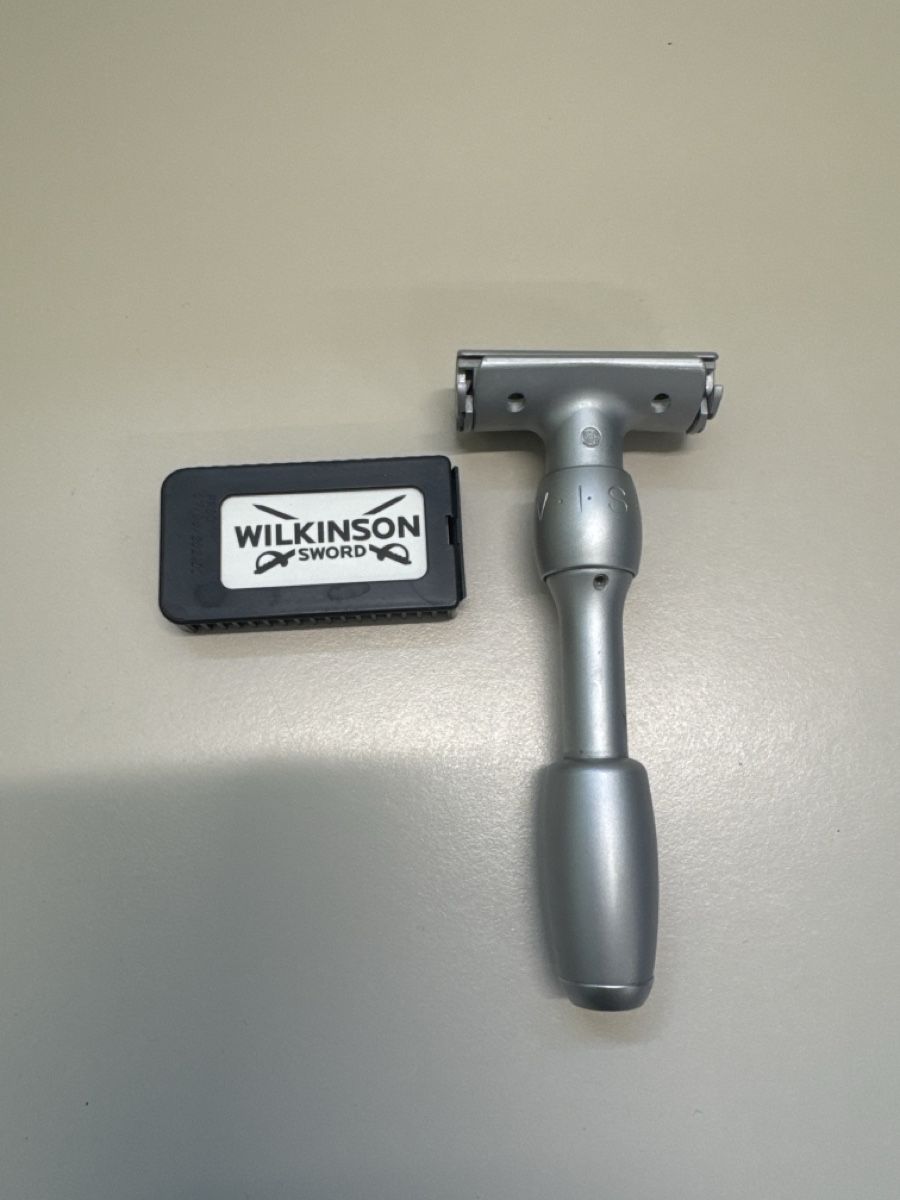 Rasoi & Lamette da barba: Merkur – Usato da Menzingen venduto da Dali2504