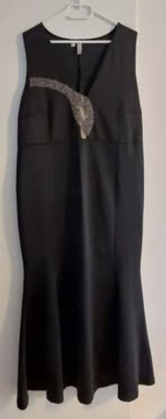 Vestiti: Damenkleid – Nuovo (secondo la descrizione) da Wislikofen venduto da Ana.Gomes