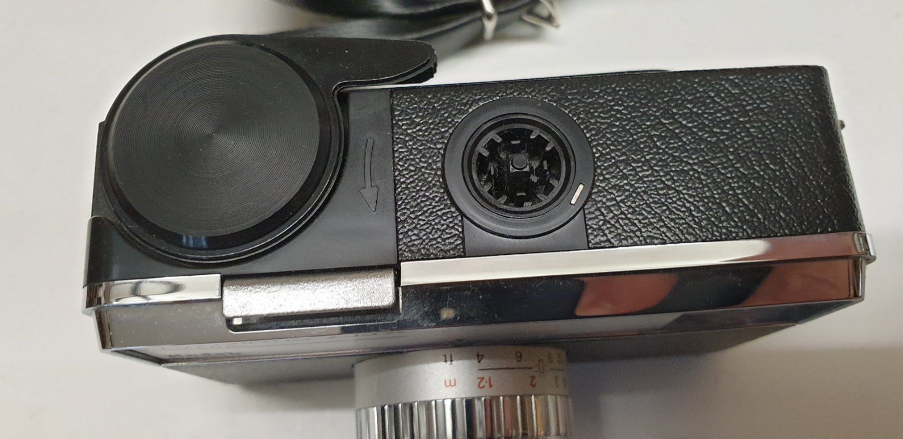 Kodak Fotocamera: Fotoapparat Kodak Instamatic Camera 233x – Usato da Emmen venduto da Brockofsky 1