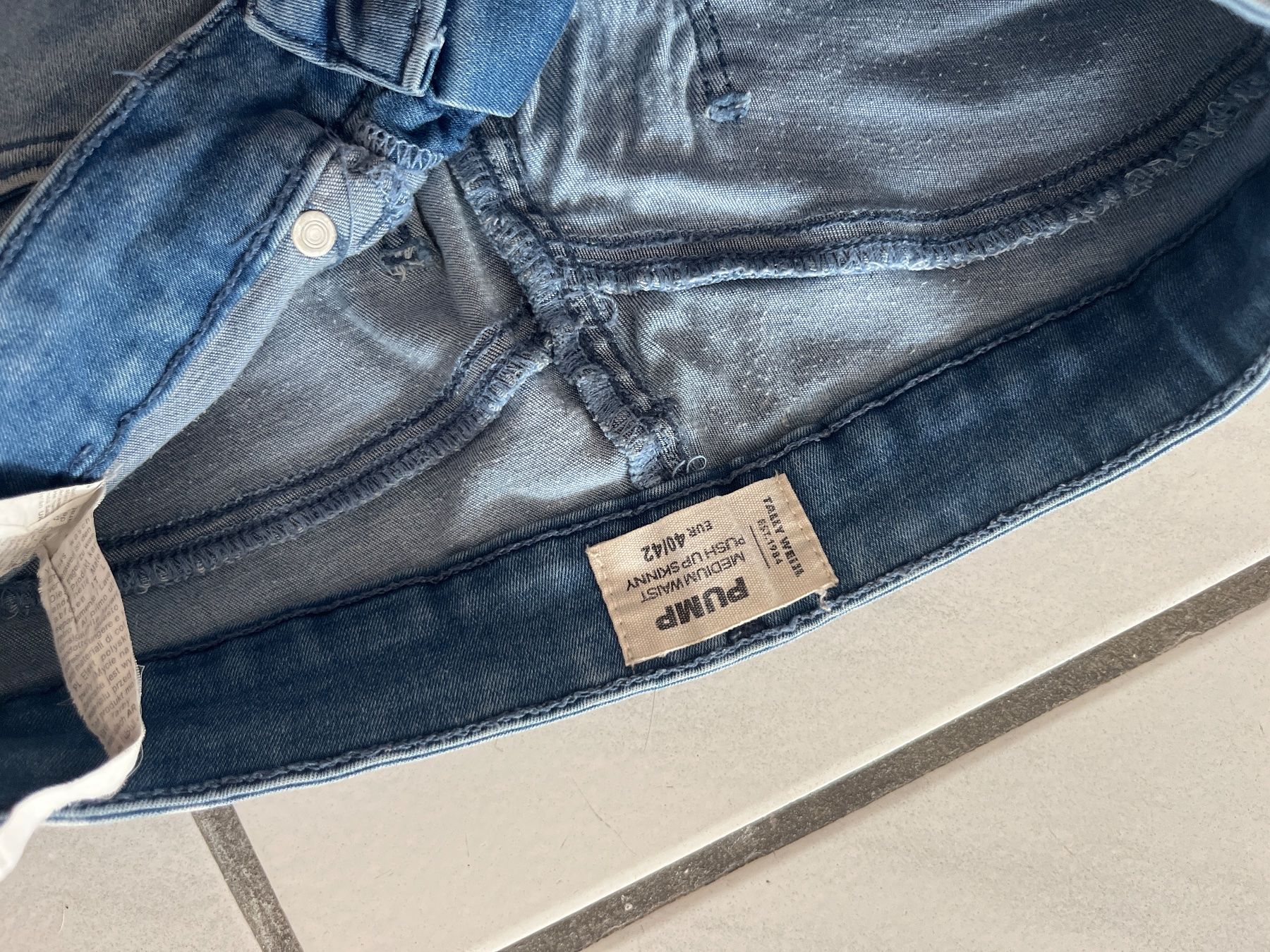 Jeans: Jeans – Usato da Chiasso venduto da AzenYa 1