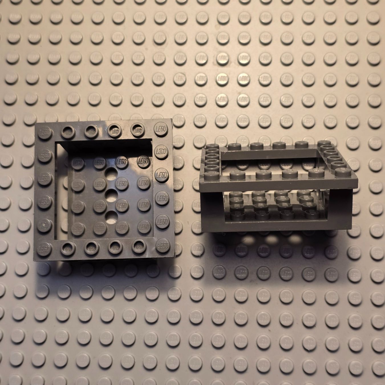 Lego Kit di costruzioni: Lego 2x Cockpit – Usato da Basel venduto da Swi-7621