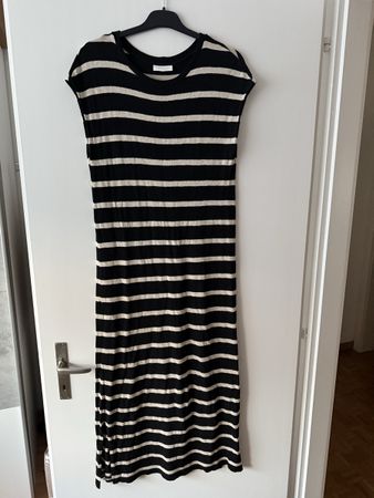 Kleid street one