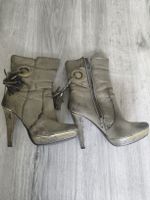 Scarpe con il tacco numero 37