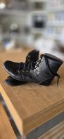 Adidas Turnschuhe schwarz Grösse 40 gebraucht