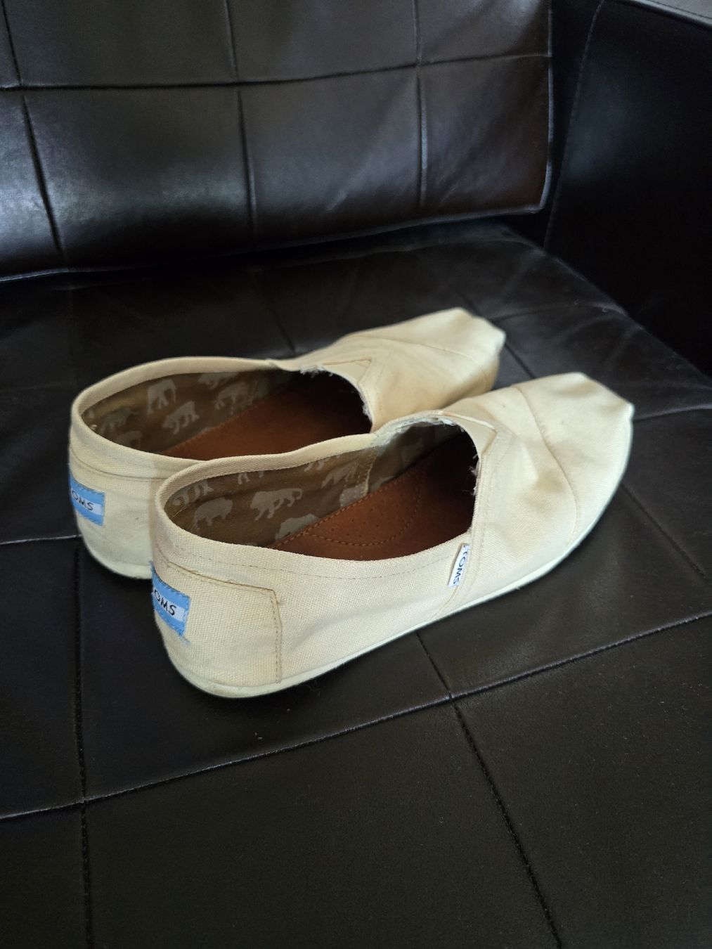 Toms Scarpe da uomo: TOMS Classic Alpargata M11 – Nuovo (secondo la descrizione) da Bronschhofen venduto da dvnb 1