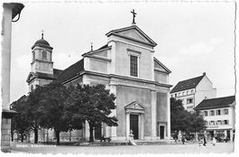Olten Stadtkirche mit Eisenhof
