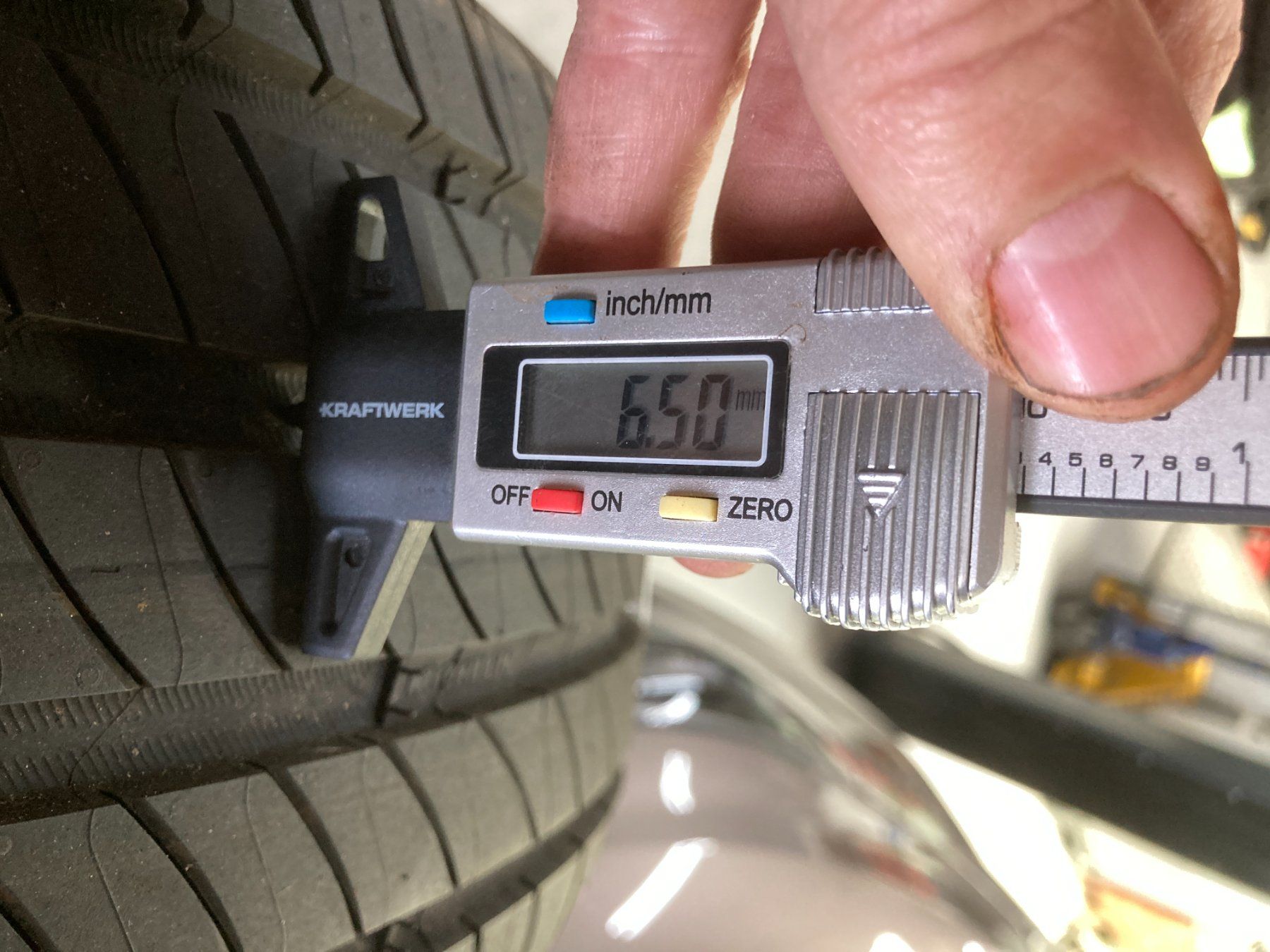 Michelin Pneus & Kompletträder: 225/45R17 Sommerpneu Michelin – Gebraucht aus Cham von WB2223 6