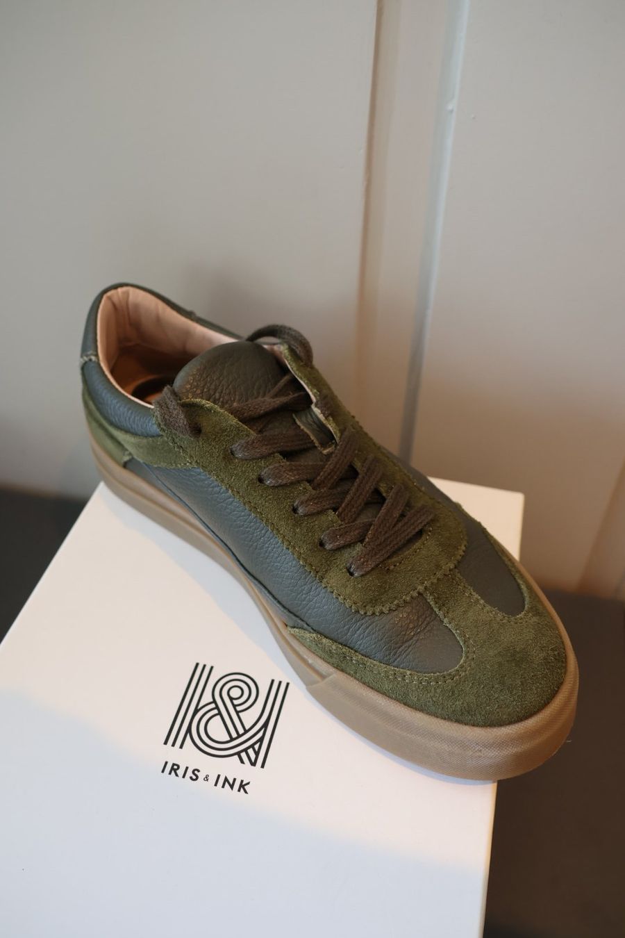 Damenschuhe: Grüne Iris & Ink Ledersneaker – Gebraucht aus Winterthur von jul_v9wx 4