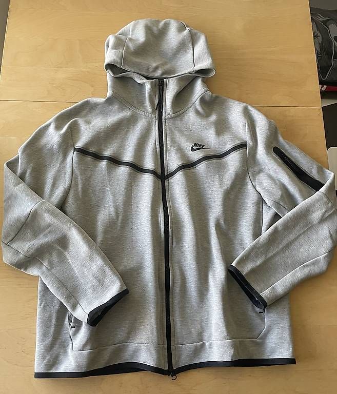 Jacken: Jacket Nike XL – Gebraucht aus Genève von MacCel