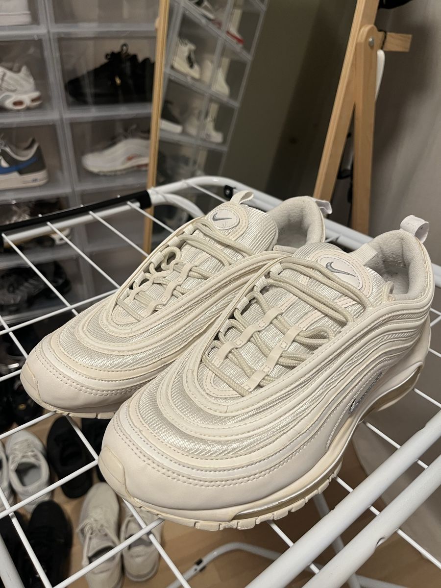 Nike Scarpe da uomo: Nike Air Max 97 Sneaker hellbeige Grösse 42.5  – Usato da Basel venduto da lea_h92k 1