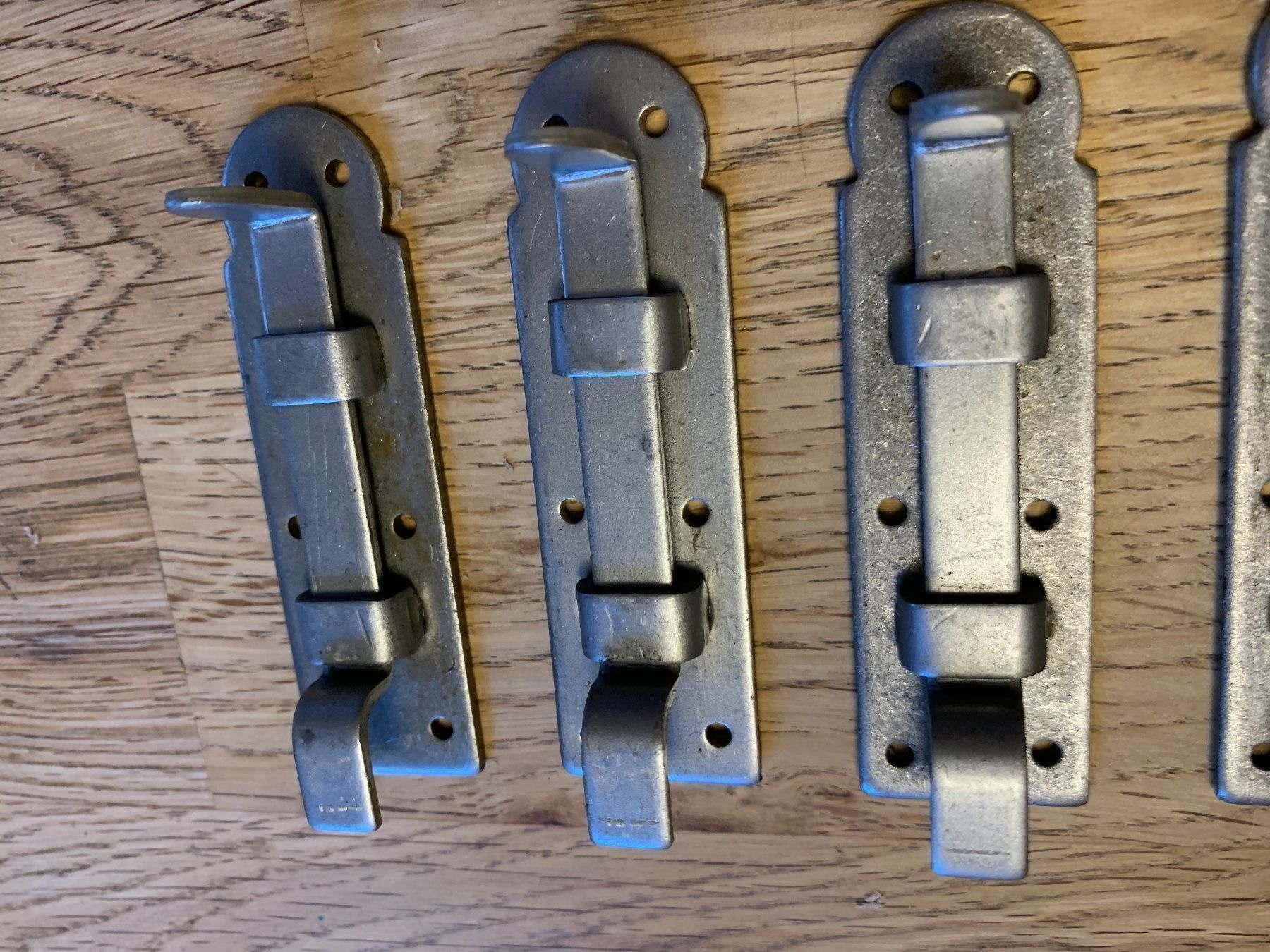 Armadi: 6 Riegel für Möbel – Usato da Flawil venduto da Naphtali 1