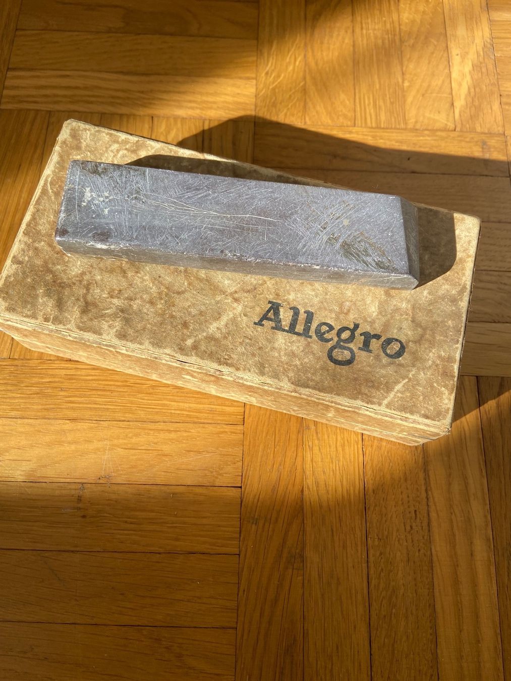 Rasoi & Lamette da barba: Antiker Rasierklingenschäfer Typ Allegro Swiss – Usato da Hittnau venduto da Oracel 8