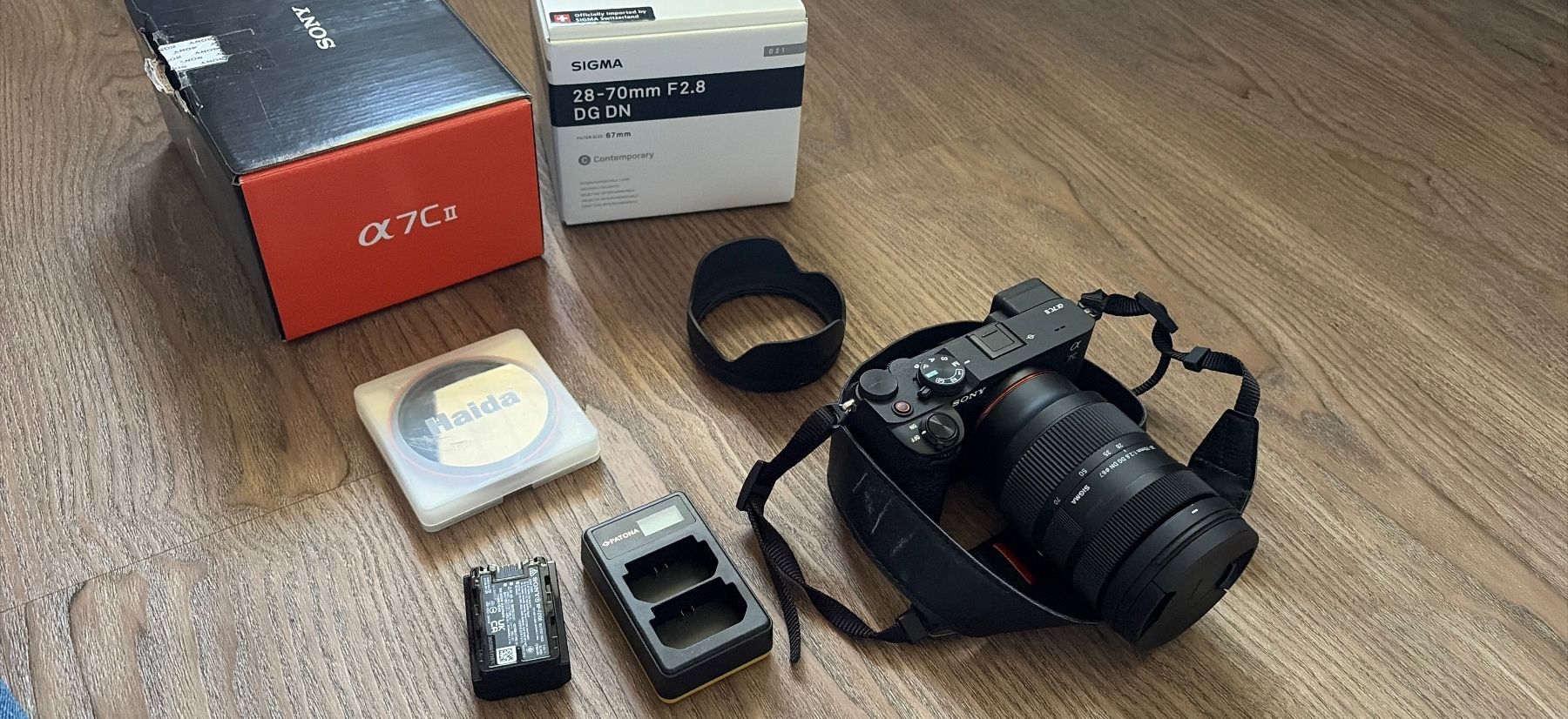 Sony Fotocamera: Sony a7cii mit sigma 28-70mm f2.8 – Usato da Bern venduto da Laurin008 1